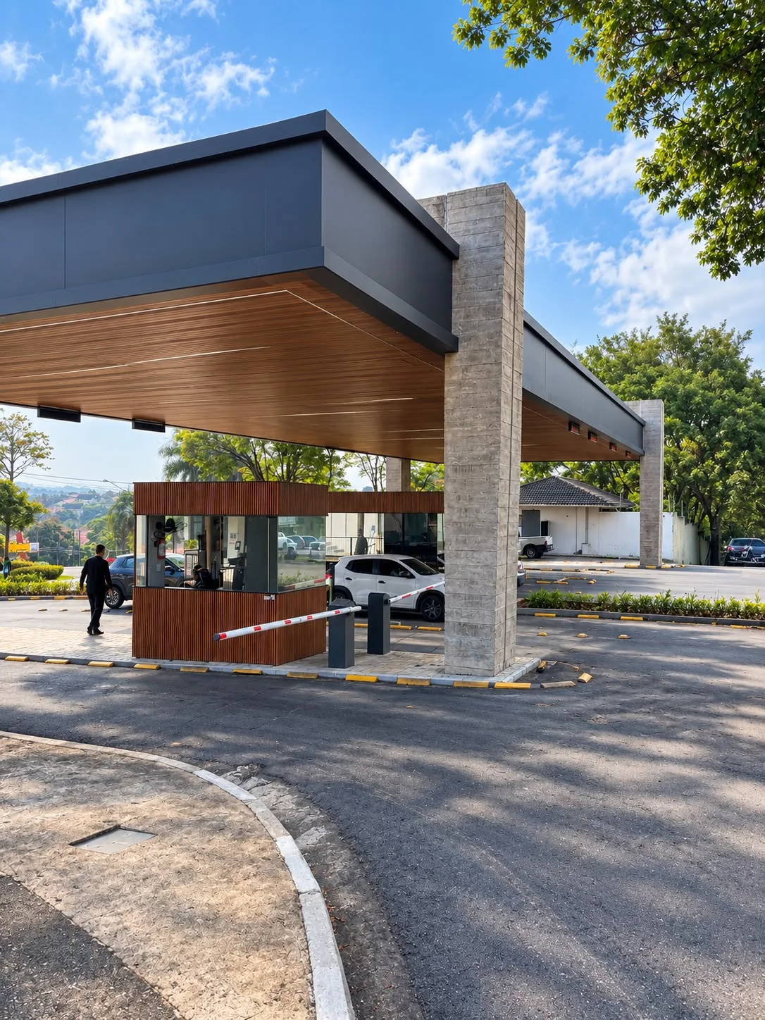 Detalhe da portaria após a conclusão da obra